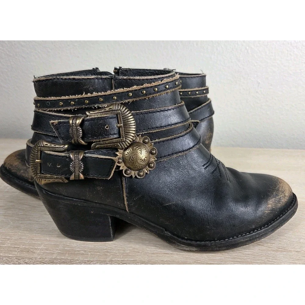 Corral Studded Harness Ankle Boots Women's Size 8‎ Black Distressed Leather...